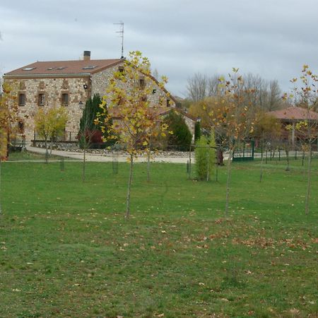 Bungalows Granja Escuela Arlanzón المظهر الخارجي الصورة