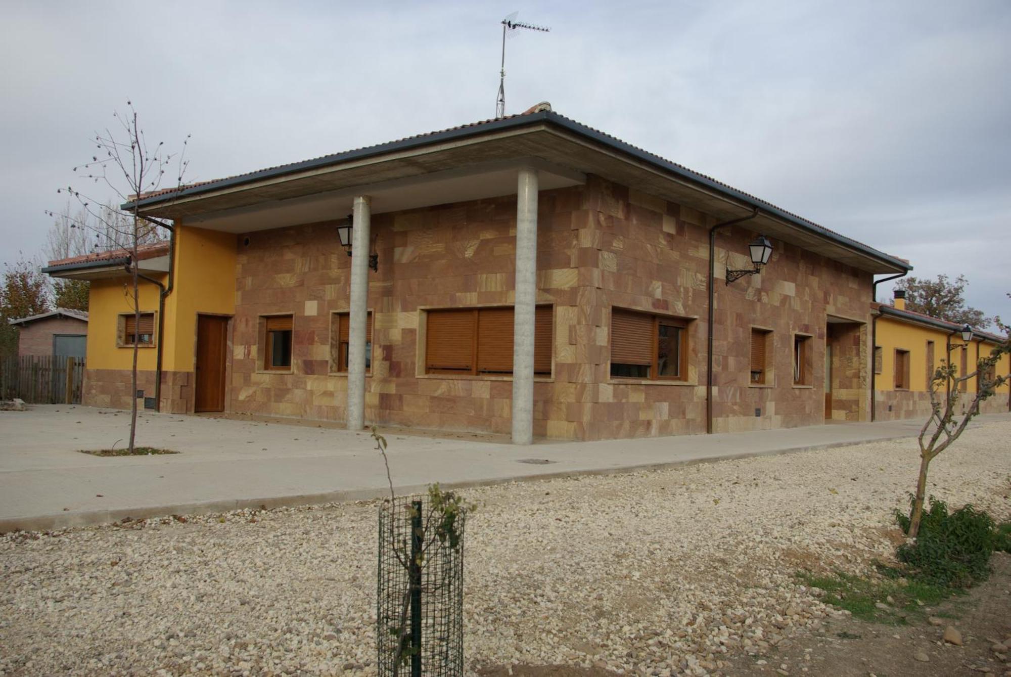 Bungalows Granja Escuela Arlanzón المظهر الخارجي الصورة